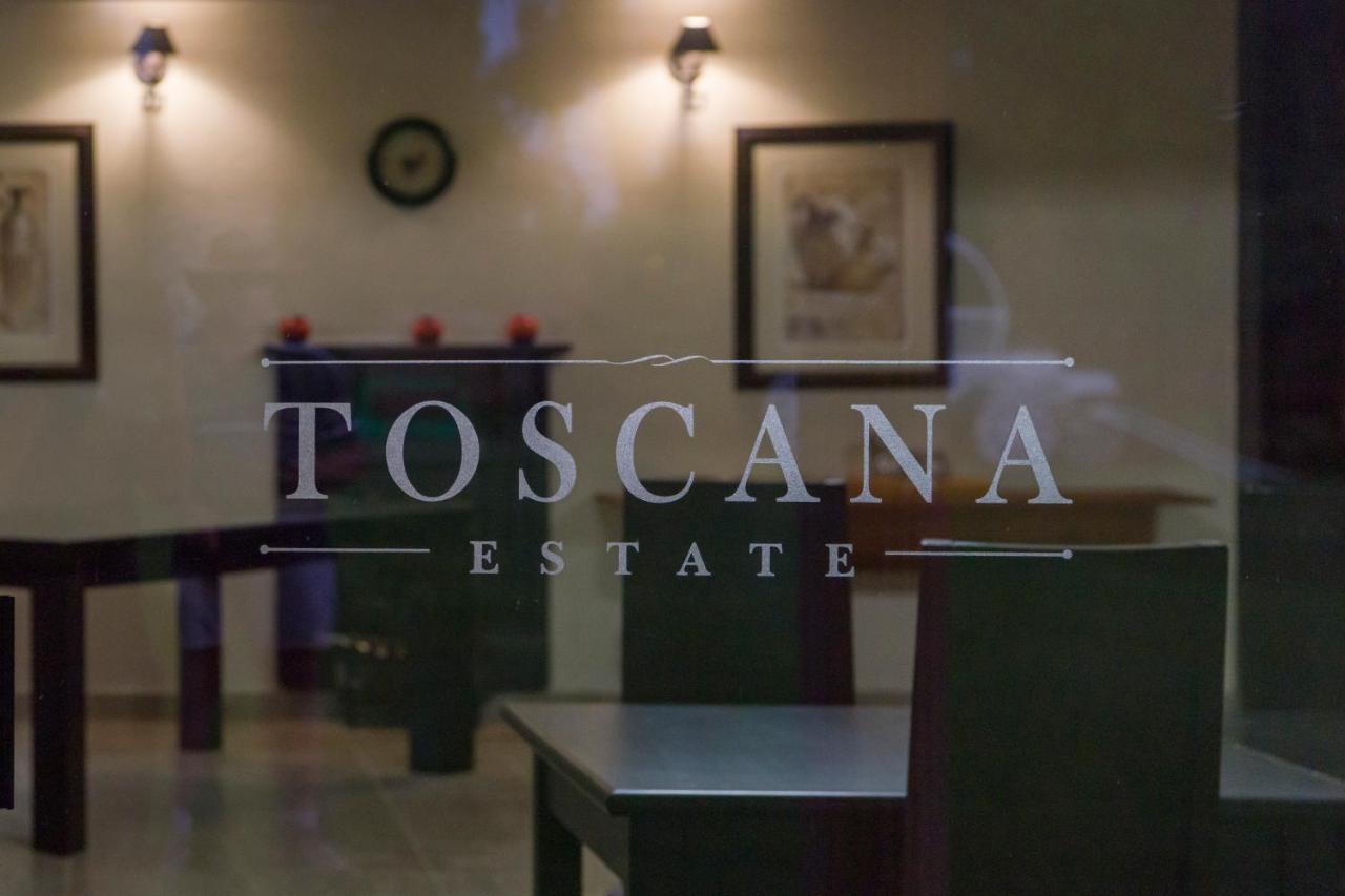 Toscana Estate Bloemfontein Bagian luar foto