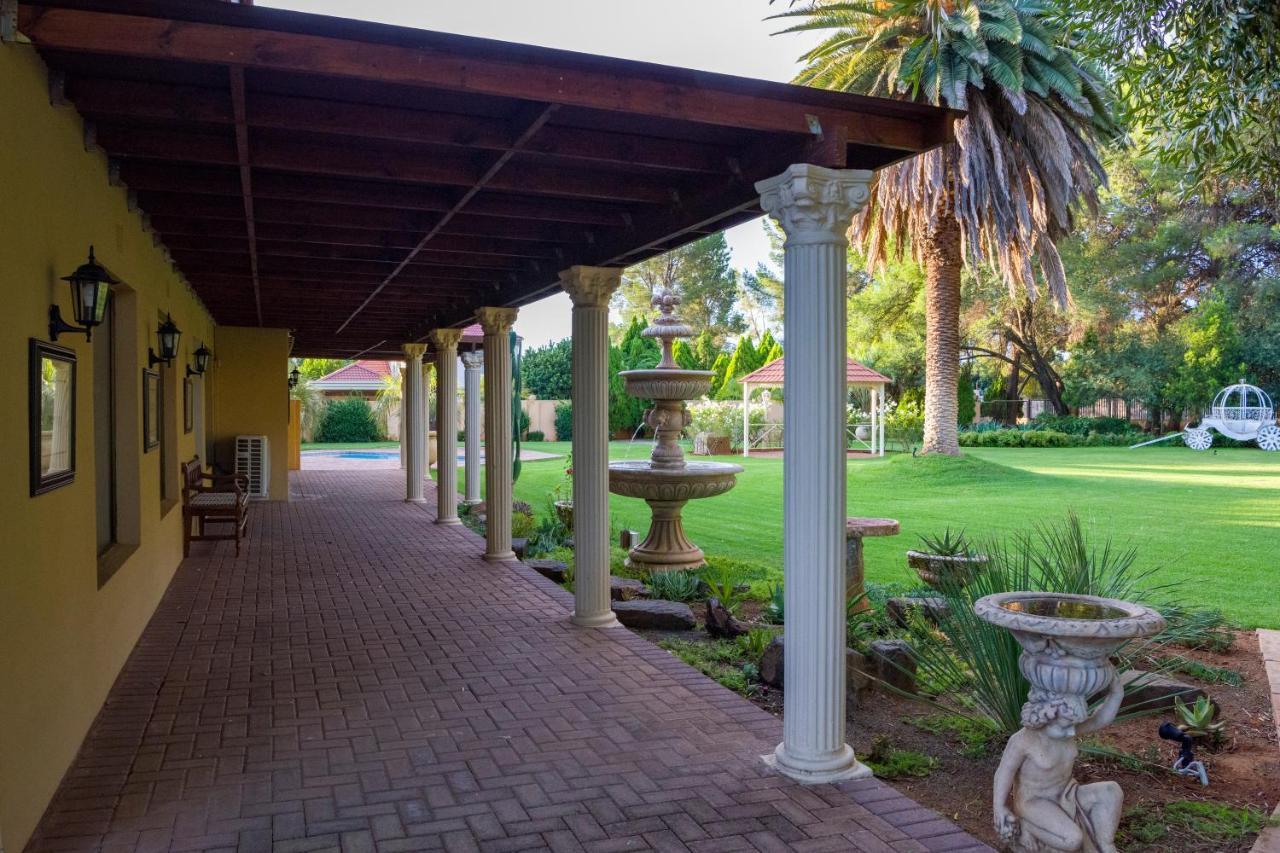 Toscana Estate Bloemfontein Bagian luar foto