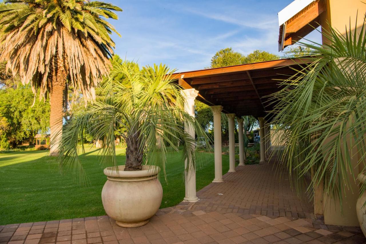 Toscana Estate Bloemfontein Bagian luar foto