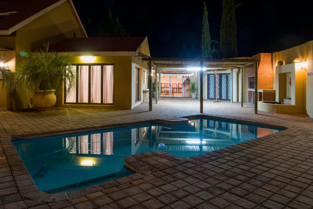 Toscana Estate Bloemfontein Bagian luar foto