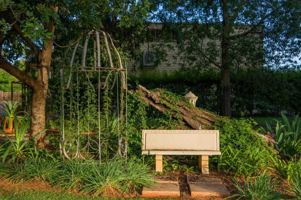 Toscana Estate Bloemfontein Bagian luar foto